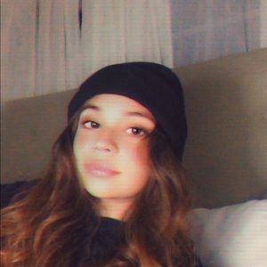 Meet your Posher, Bella